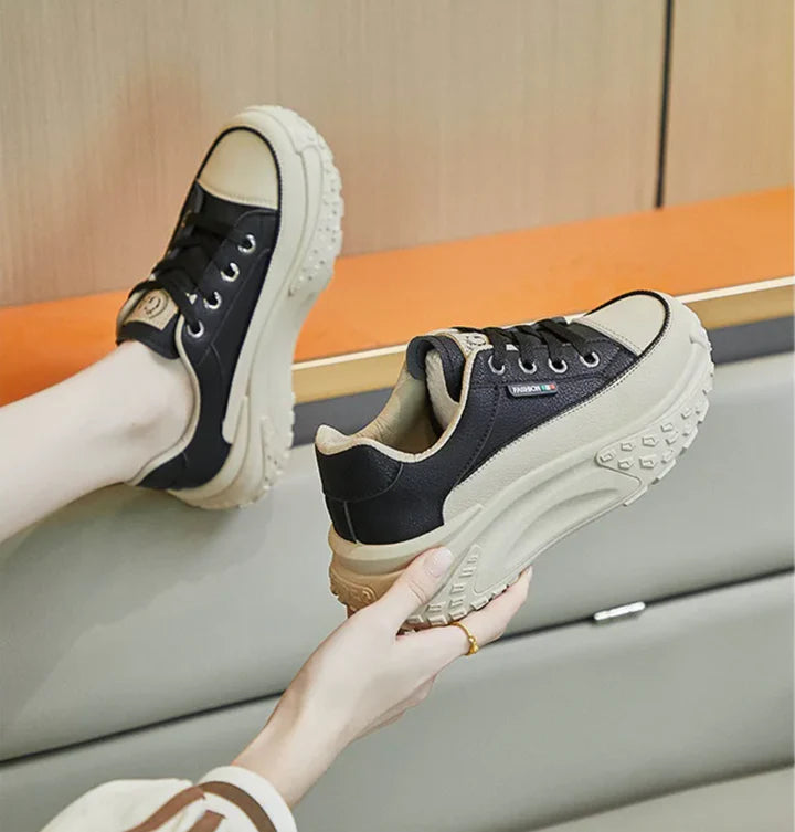 Velaria - Fashionable orthopaedic shoes for women