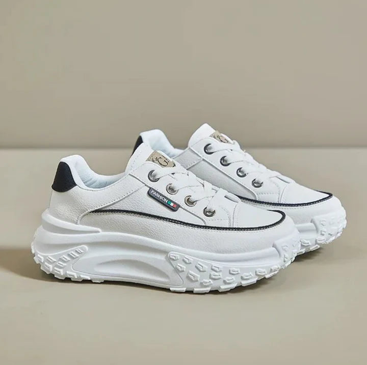 Velaria - Fashionable orthopaedic shoes for women